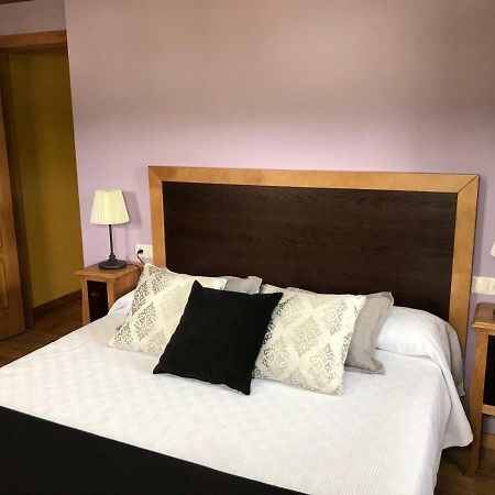 Apartamentos Carola San Tirso de Abres Esterno foto